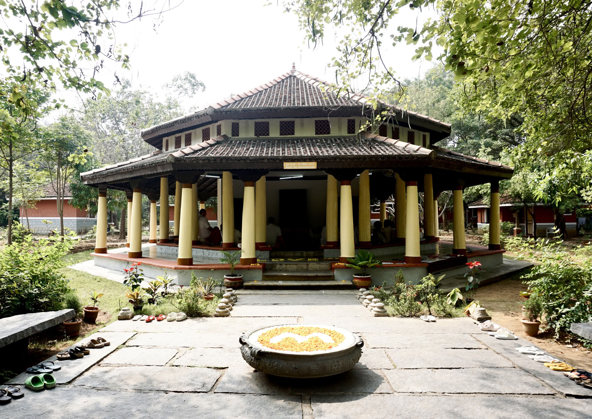 21-dages stille meditationsdetox ashram-retreat i Indien