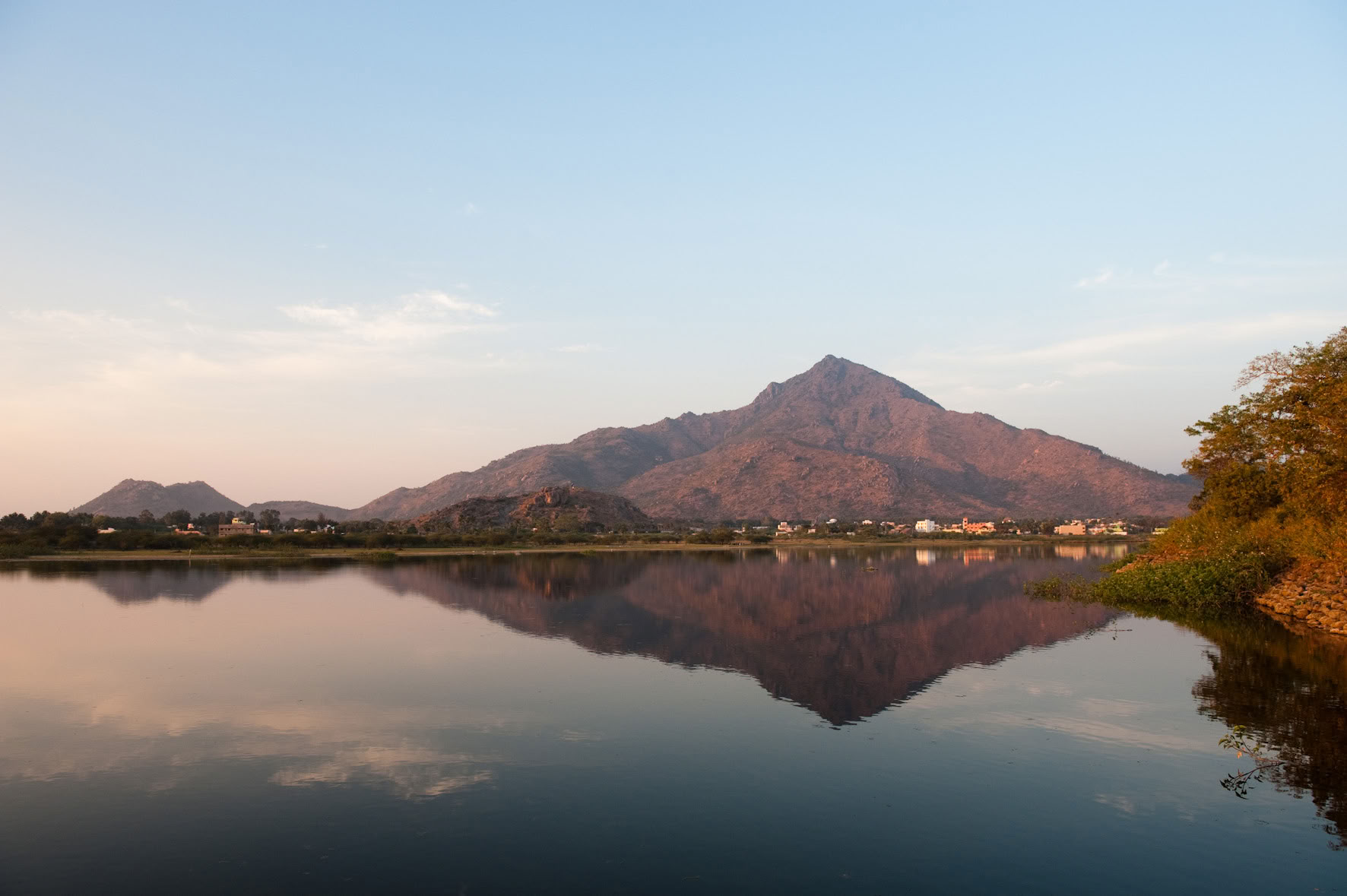 21-dages stille meditationsdetox ashram-retreat i Indien