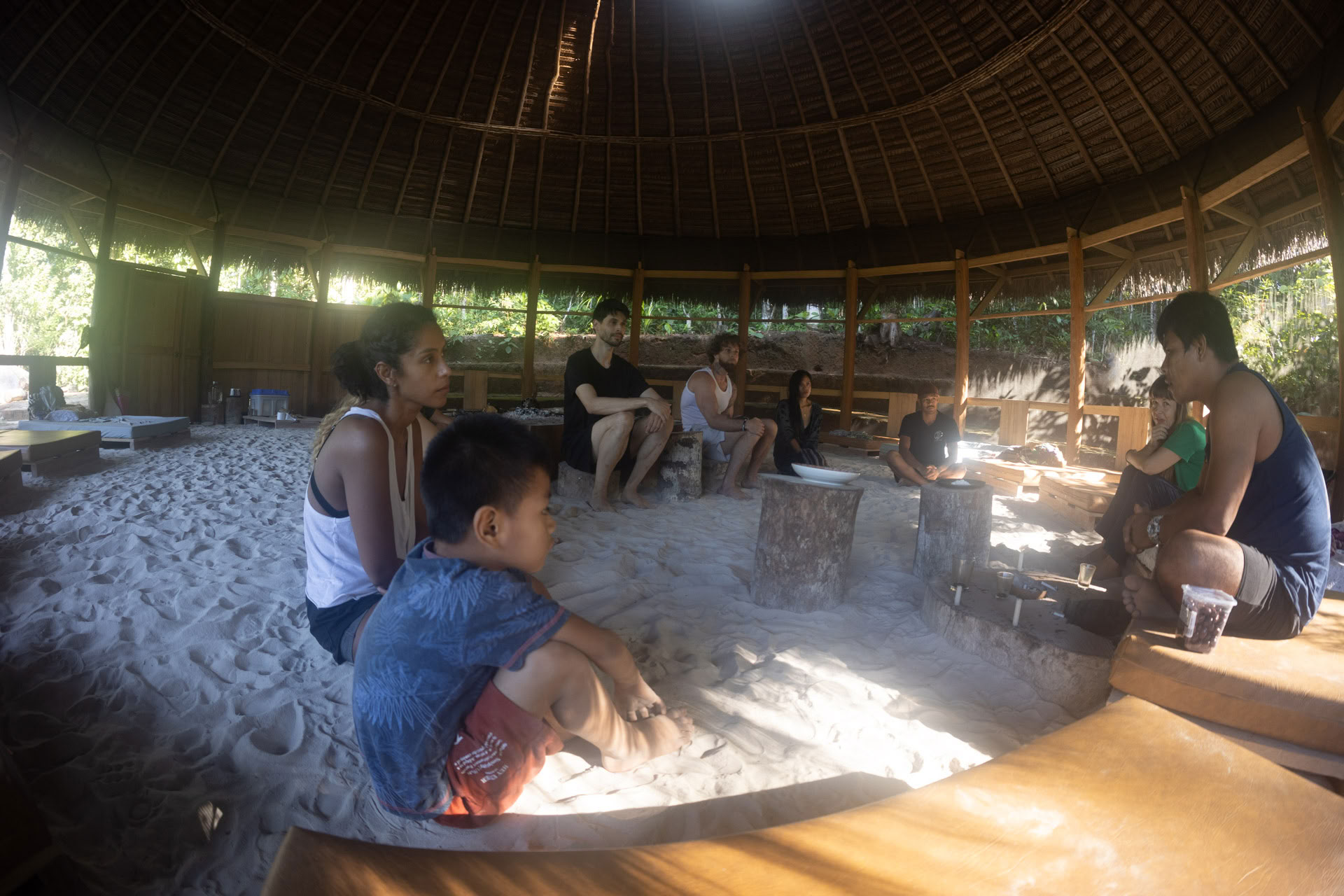 Åbent ayahuasca-retreat hos Psychonauta Tribe