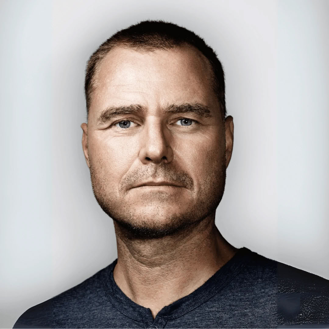 1-til-1 coaching med Maestro Hamilton Blue Morpho Tours-grundlægger