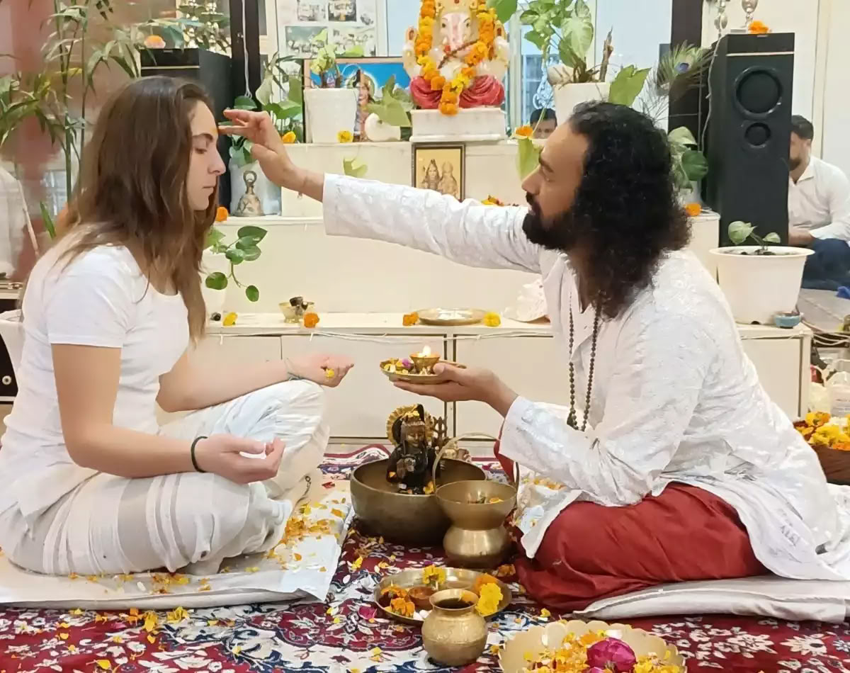 200-timers yogalæreruddannelseskursus i Rishikesh – 4. okt. til 29. okt. 2026