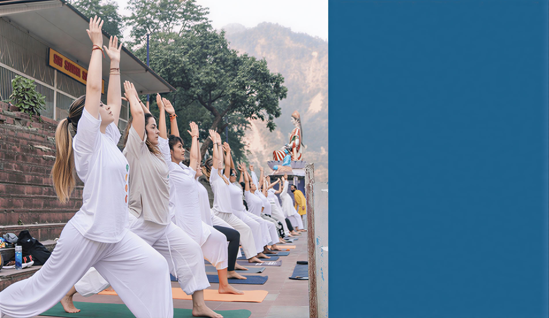 200-timers yogalæreruddannelseskursus i Rishikesh – 4. okt. til 29. okt. 2026