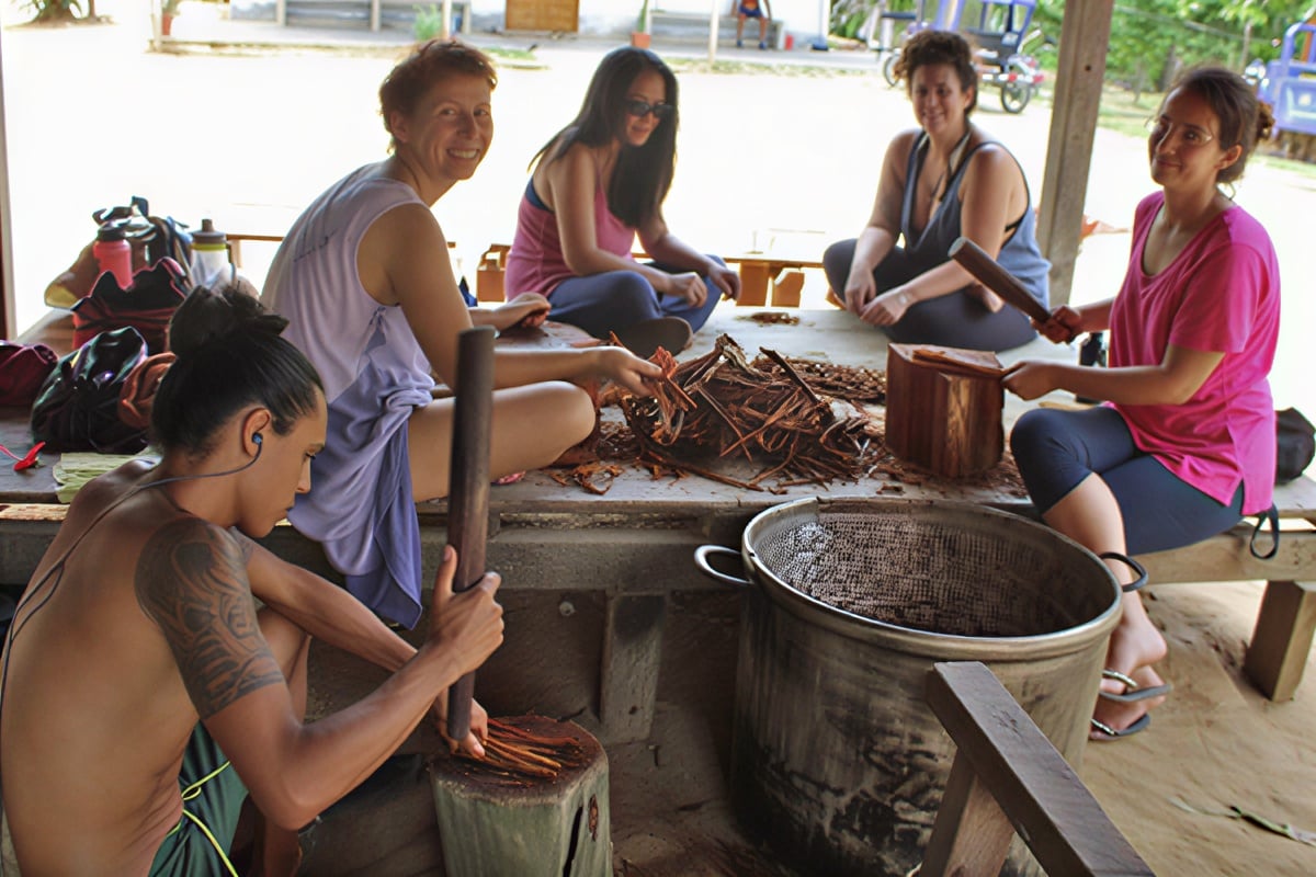 Otte ugers Shipibo-ayahuasca-initieringskursus i Peru – 4. oktober - 28. november 2026