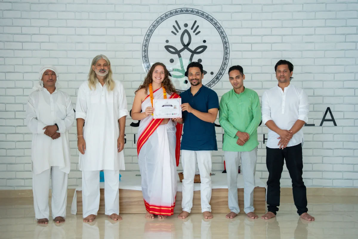 200 timers yogalæreruddannelse i Rishikesh
