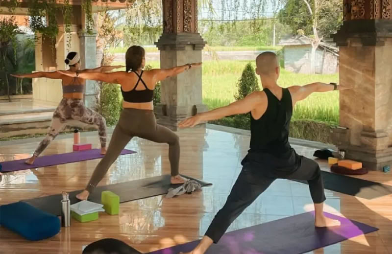 200 timers yogalæreruddannelse i Rishikesh