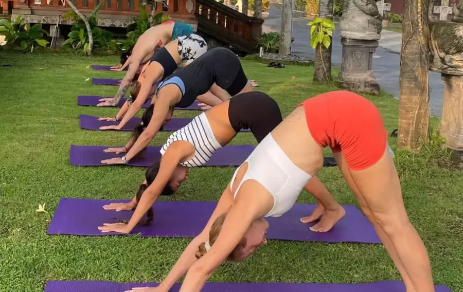 200 timers yogalæreruddannelse i Rishikesh