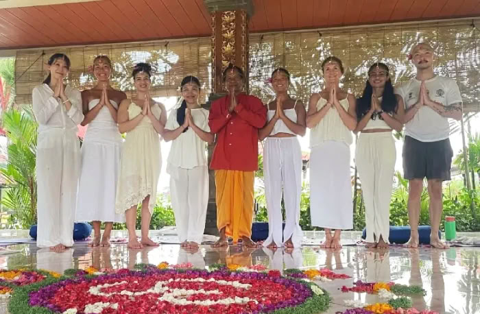 200 timers yogalæreruddannelse i Rishikesh