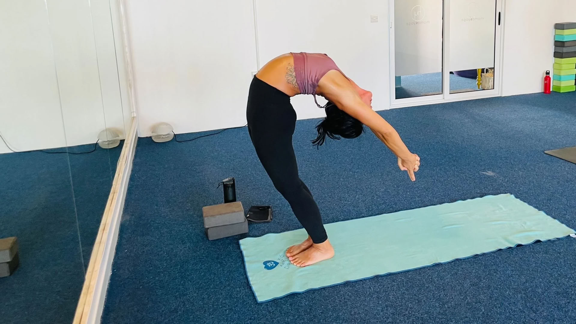Efterårslukning - Deltids yogalæreruddannelse — Momosyoga | HotYogaMalta