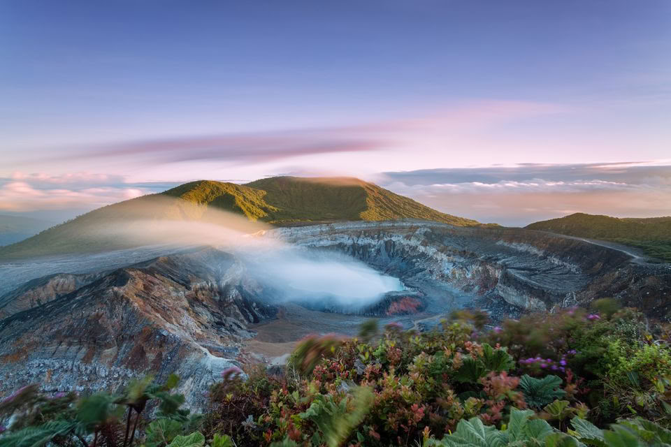 Kombitur: Poás-vulkanens nationalpark – Doka-kaffetur – La Paz-vandfaldshaverne