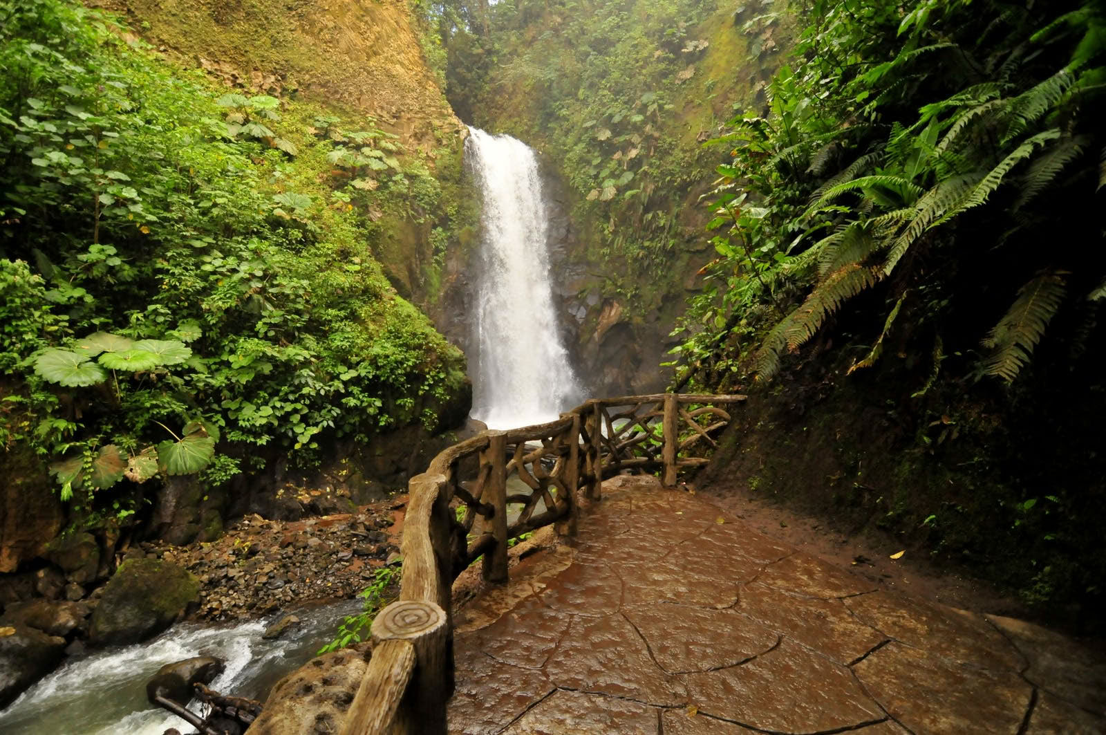La Paz Vandfaldshaver