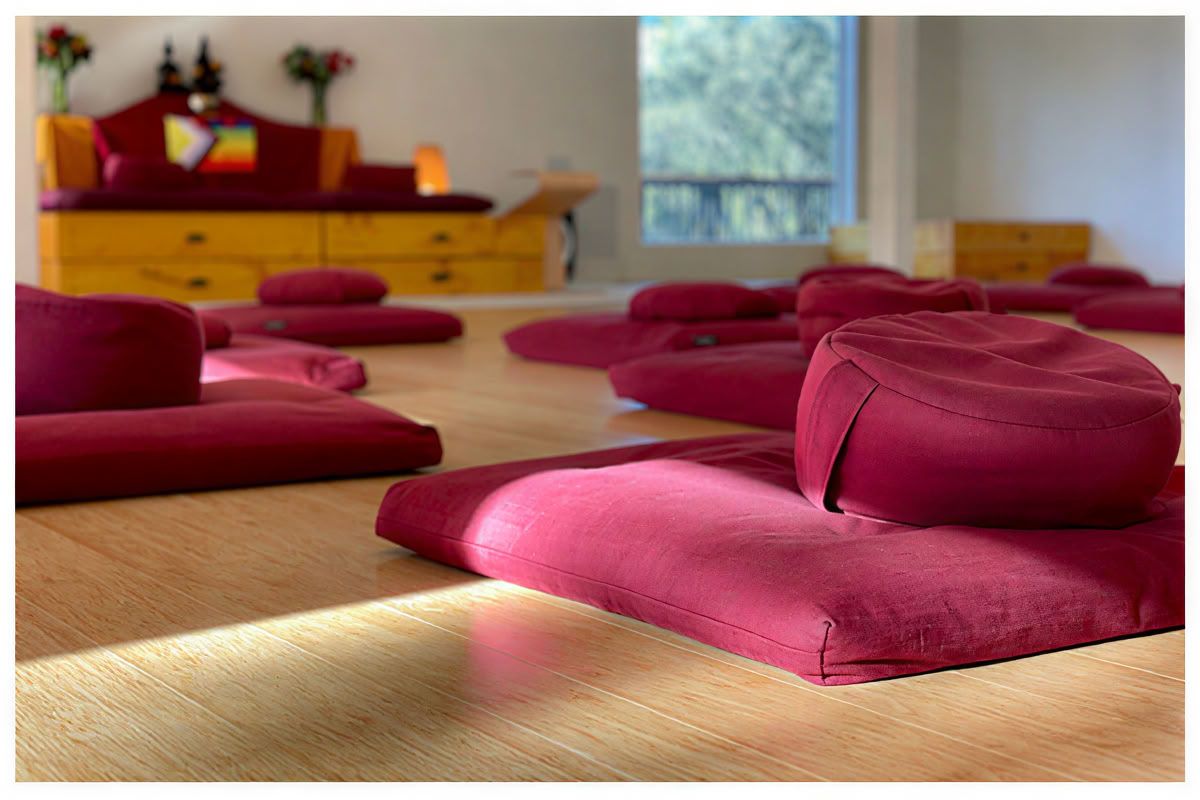 At dyrke venlighed – efterårsretreat: En kvinderejse gennem mindfulness, selvmedfølelse, skrivning og bevægelse