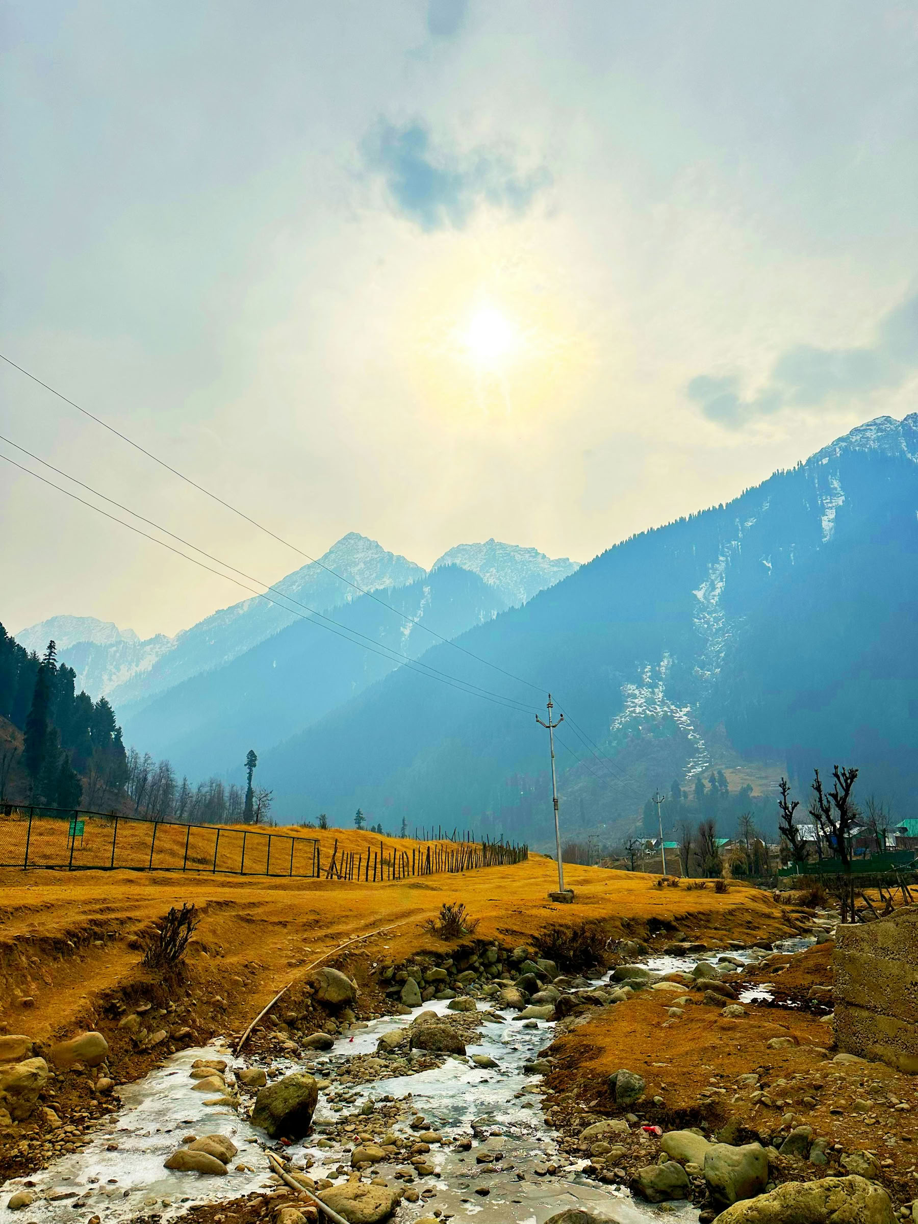 Guldenge enge: alpine flugt fra Srinagar til Sonmarg