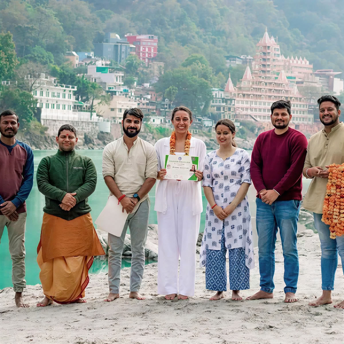 300-timers yogalæreruddannelse i Rishikesh – 01. jan. – 27. jan. 2027