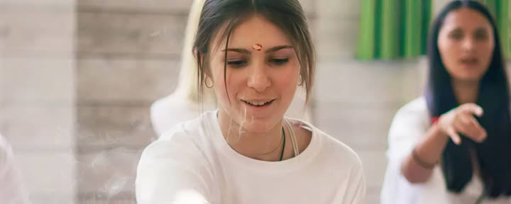300-timers yogalæreruddannelse i Rishikesh – 01. jan. – 27. jan. 2027