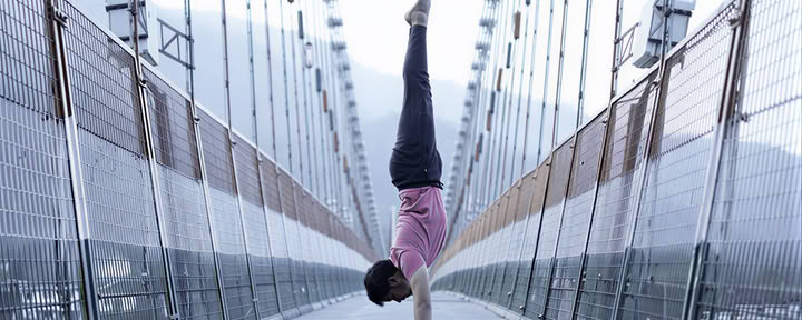 100 timers holistisk yogalæreruddannelse i Rishikesh