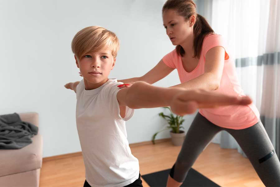 95 timers yogalæreruddannelse for børn på Bali