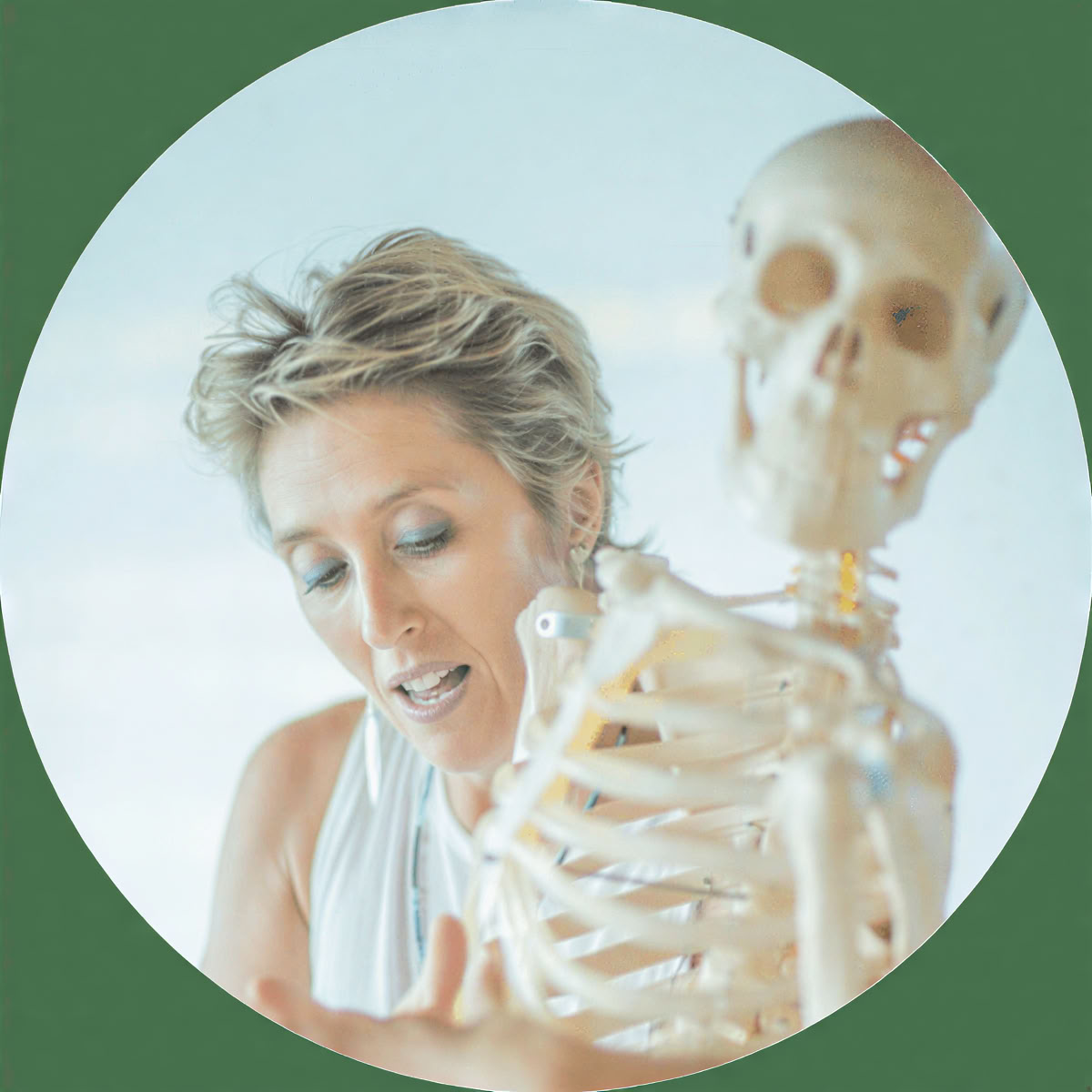 110 timers anatomi- og vinyasa-yogalæreruddannelse