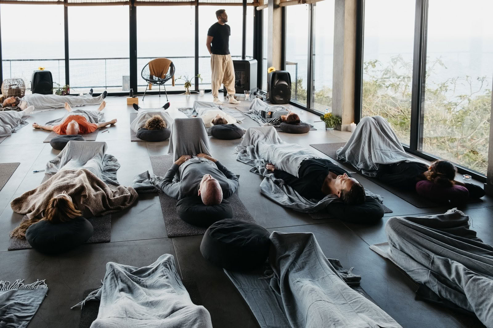 8 dages yoga og mindfulness for at forbinde dig med din indre sandhed (landsbycharme)