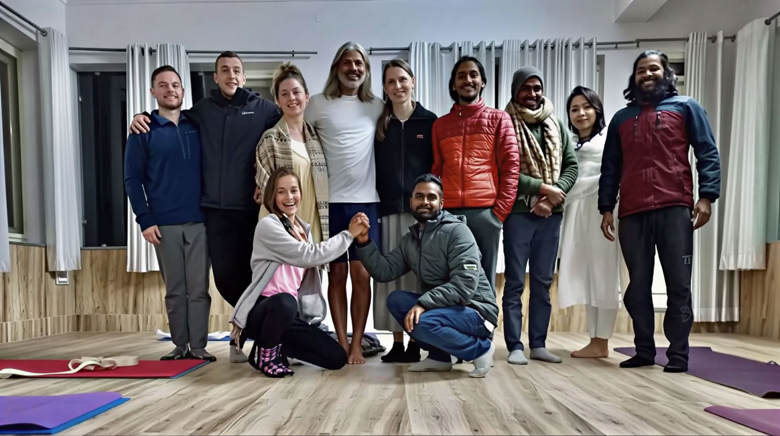 300 timers Kundalini-yogalæreruddannelseskursus i Rishikesh