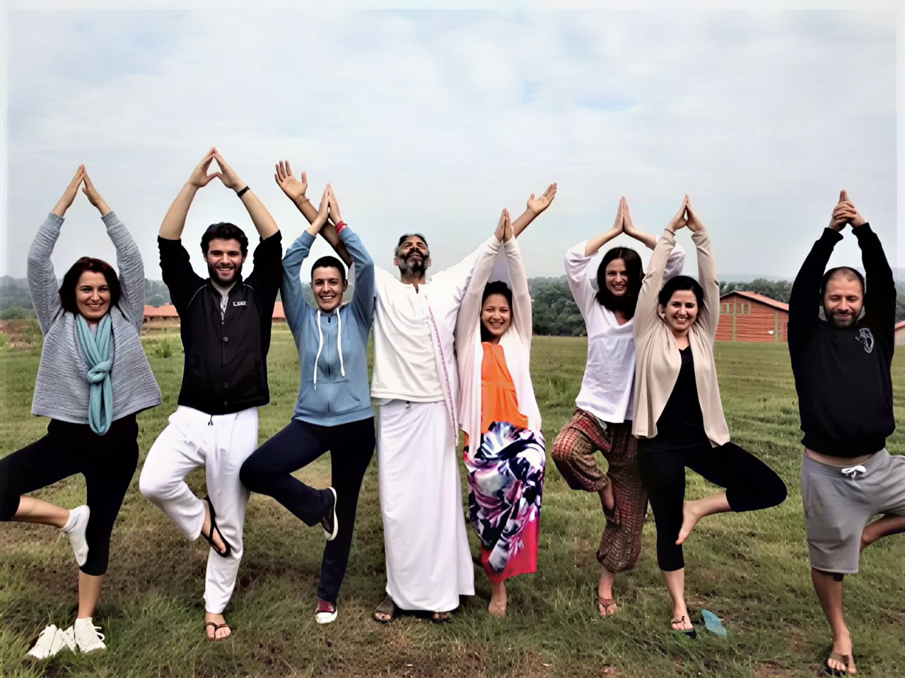 100 timers børneyogalæreruddannelsesretreat i Rishikesh – 10 dage
