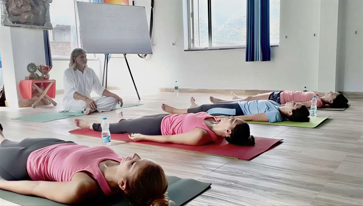 Yoga-terapiuddannelsesretreat i Rishikesh – 21 dage