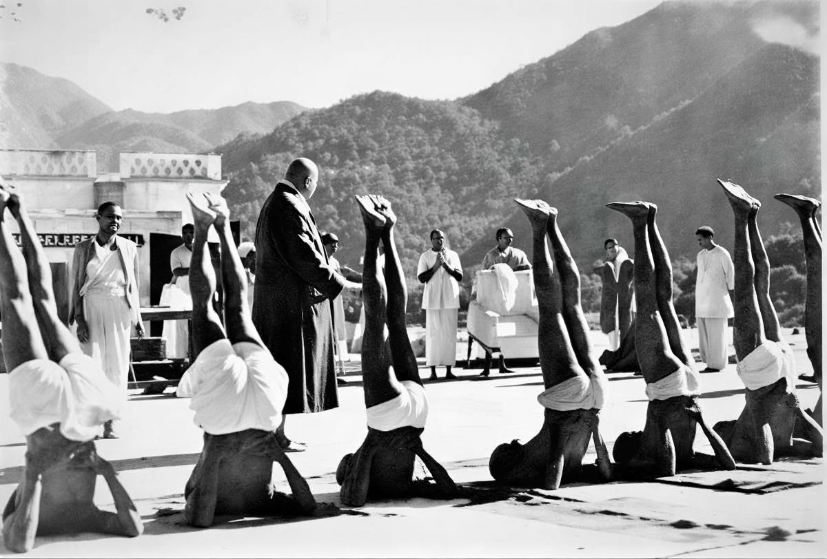 Yoga-terapiuddannelsesretreat i Rishikesh – 21 dage