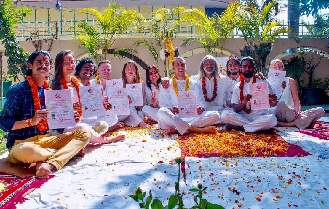 300 timers Hatha-yogalæreruddannelsesforløb i Rishikesh, Indien – 01. nov. – 19. dec.