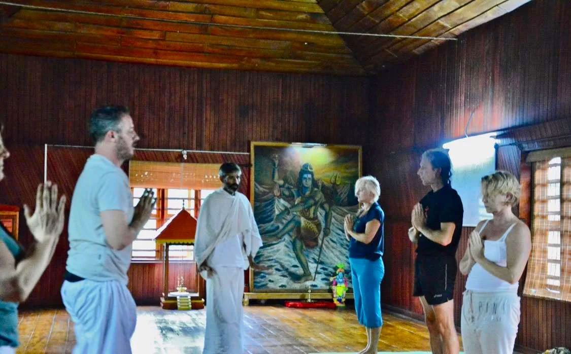 300 timers Hatha-yogalæreruddannelsesforløb i Rishikesh, Indien – 01. nov. – 19. dec.