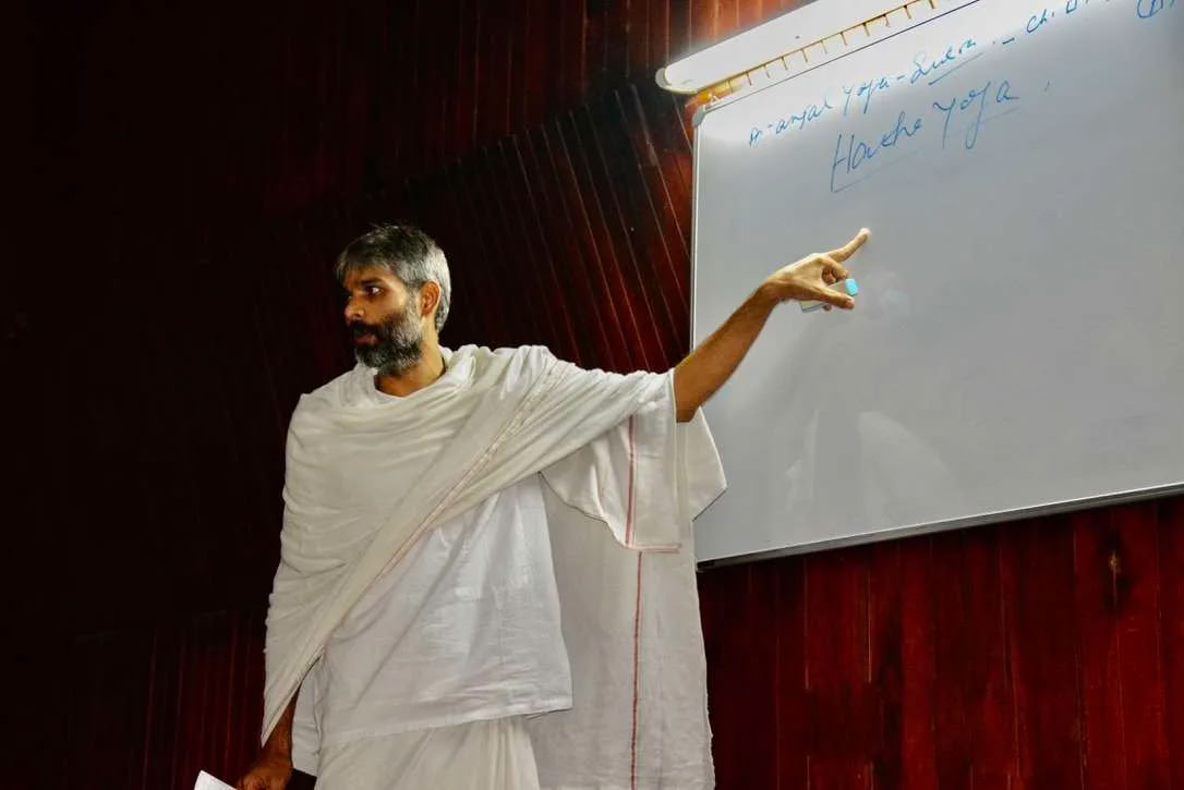 300 timers Hatha-yogalæreruddannelsesforløb i Rishikesh, Indien – 01. nov. – 19. dec.