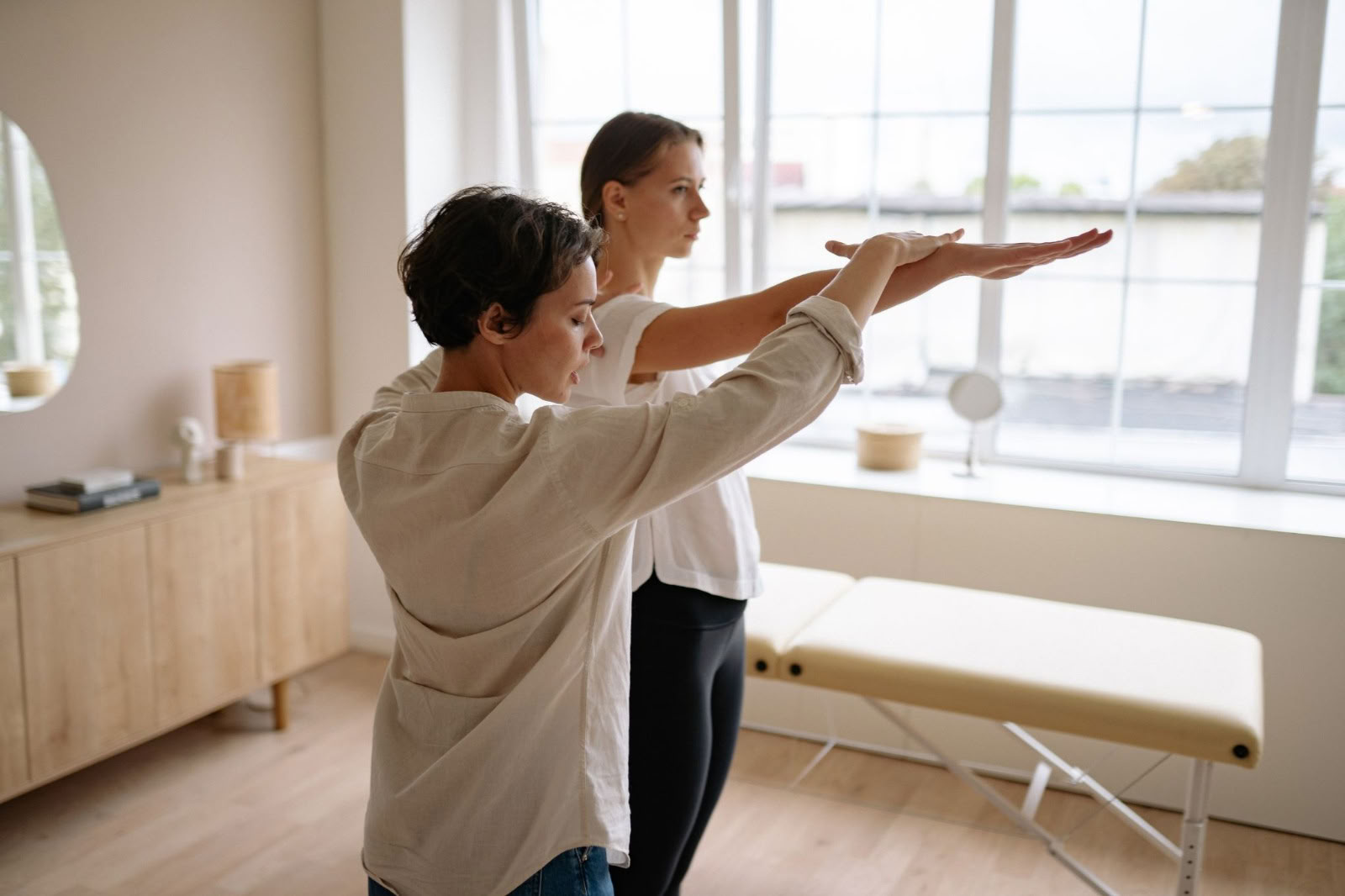 Yoga-terapi for muskel- og skeletsundhed (styrke med ynde)