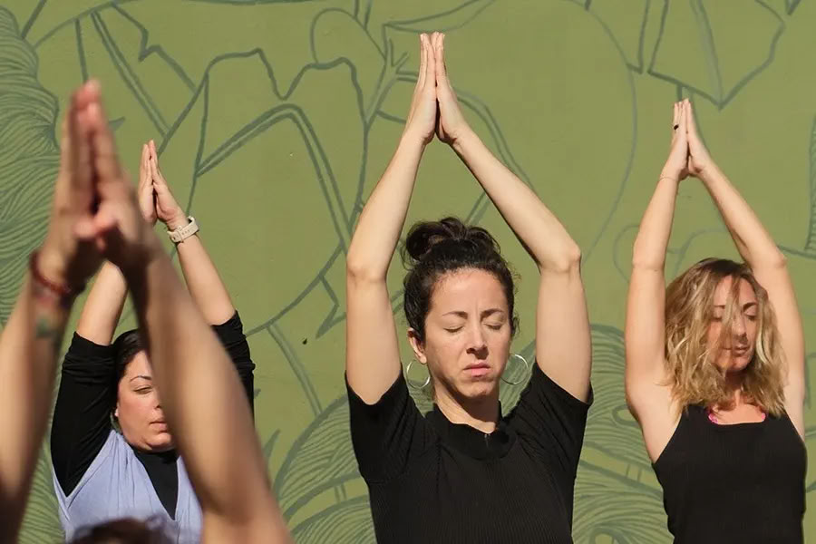 50-timers yogalæreruddannelse