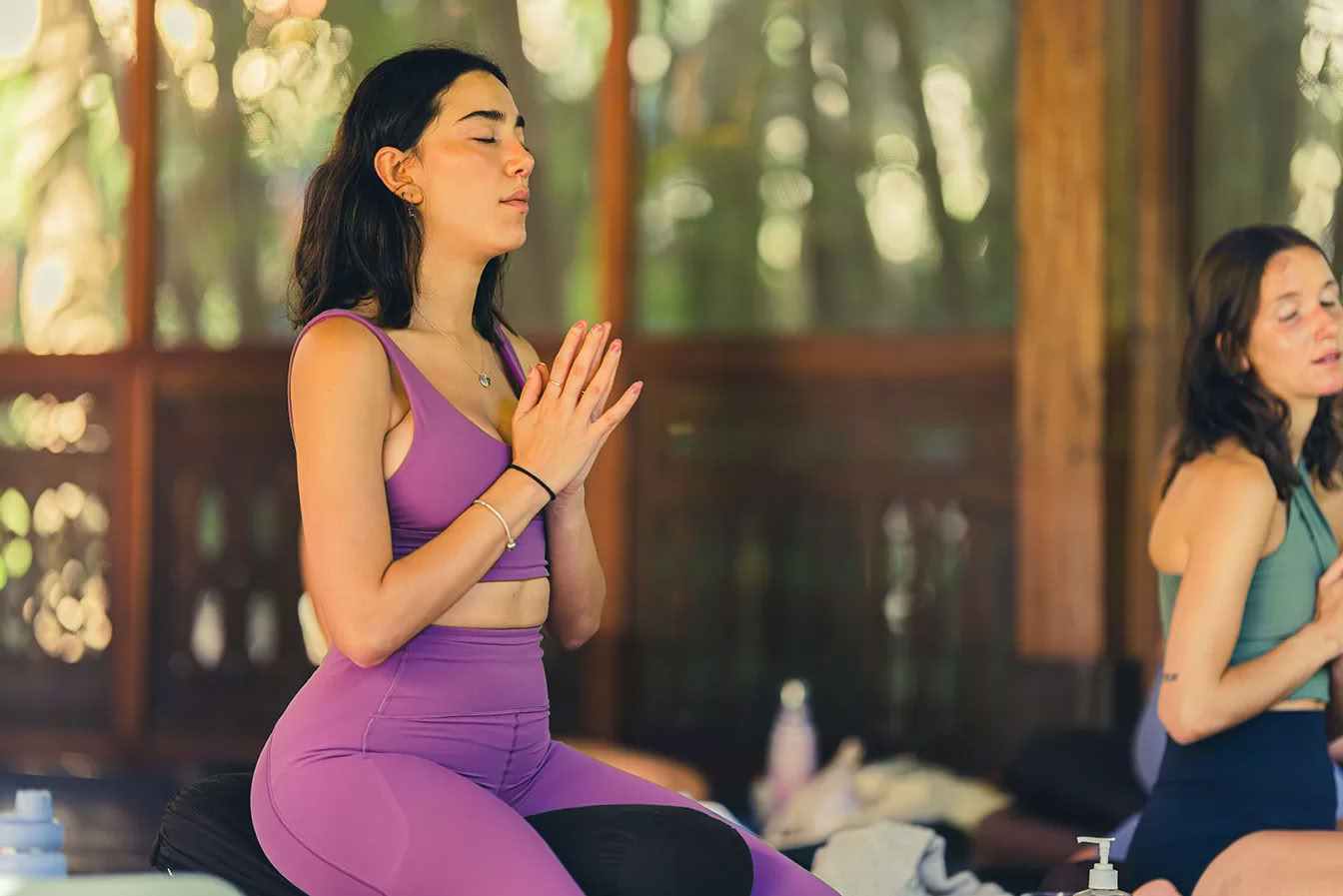50-timers yogalæreruddannelse