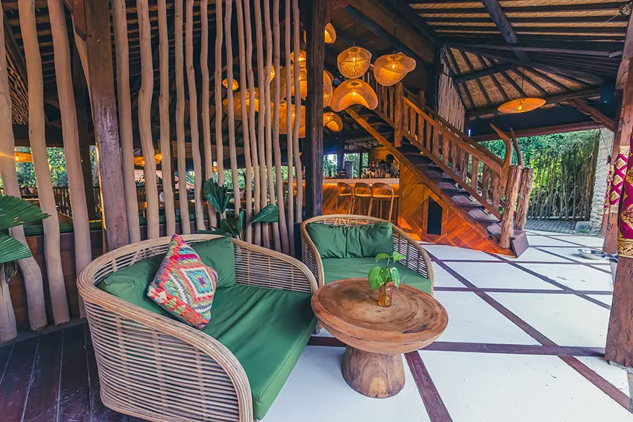 Lucidflow 100 timer af 300-timers ytt - Yogalæreruddannelse på Bali