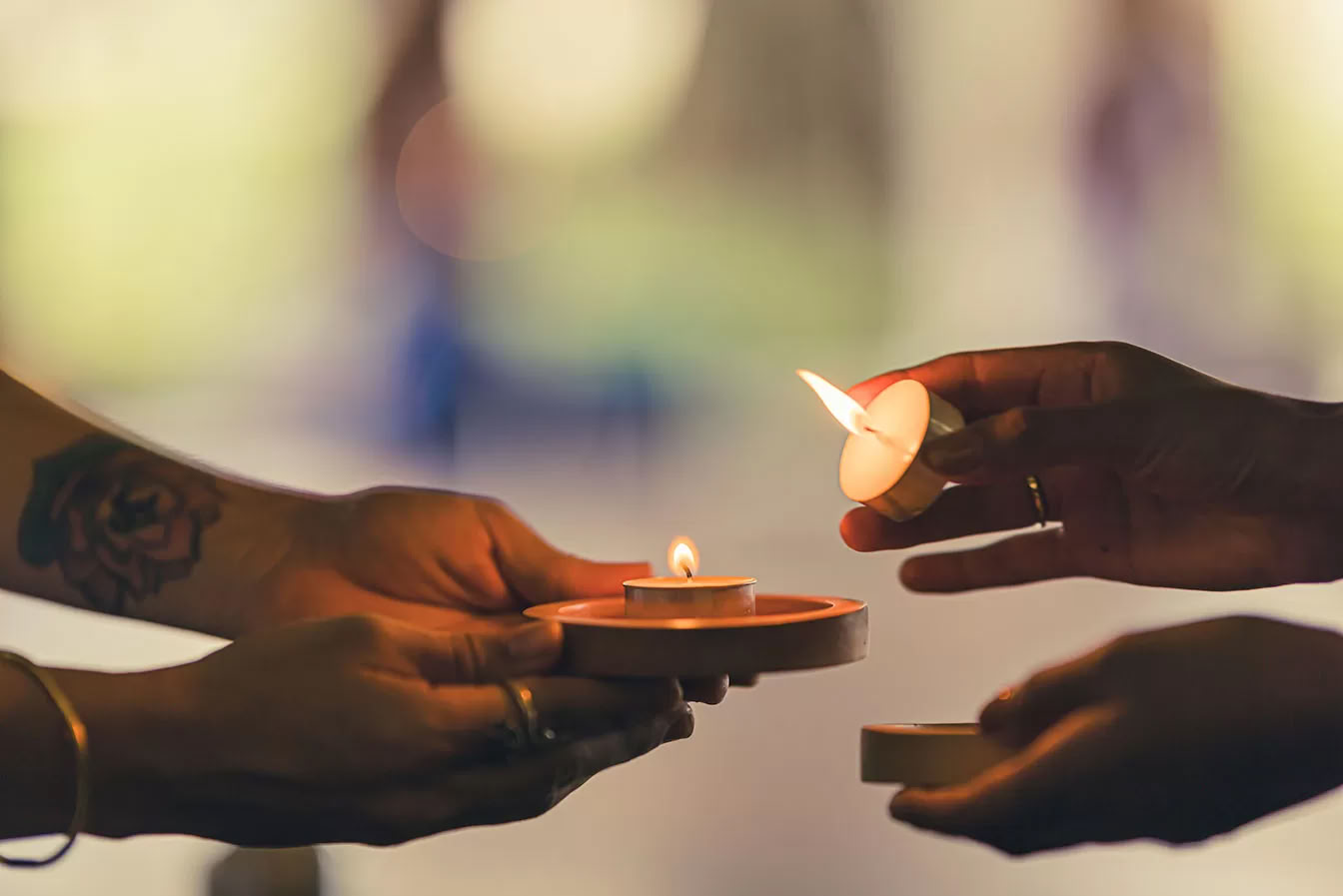 Lucidflow 100 timer af 300-timers ytt - Yogalæreruddannelse på Bali