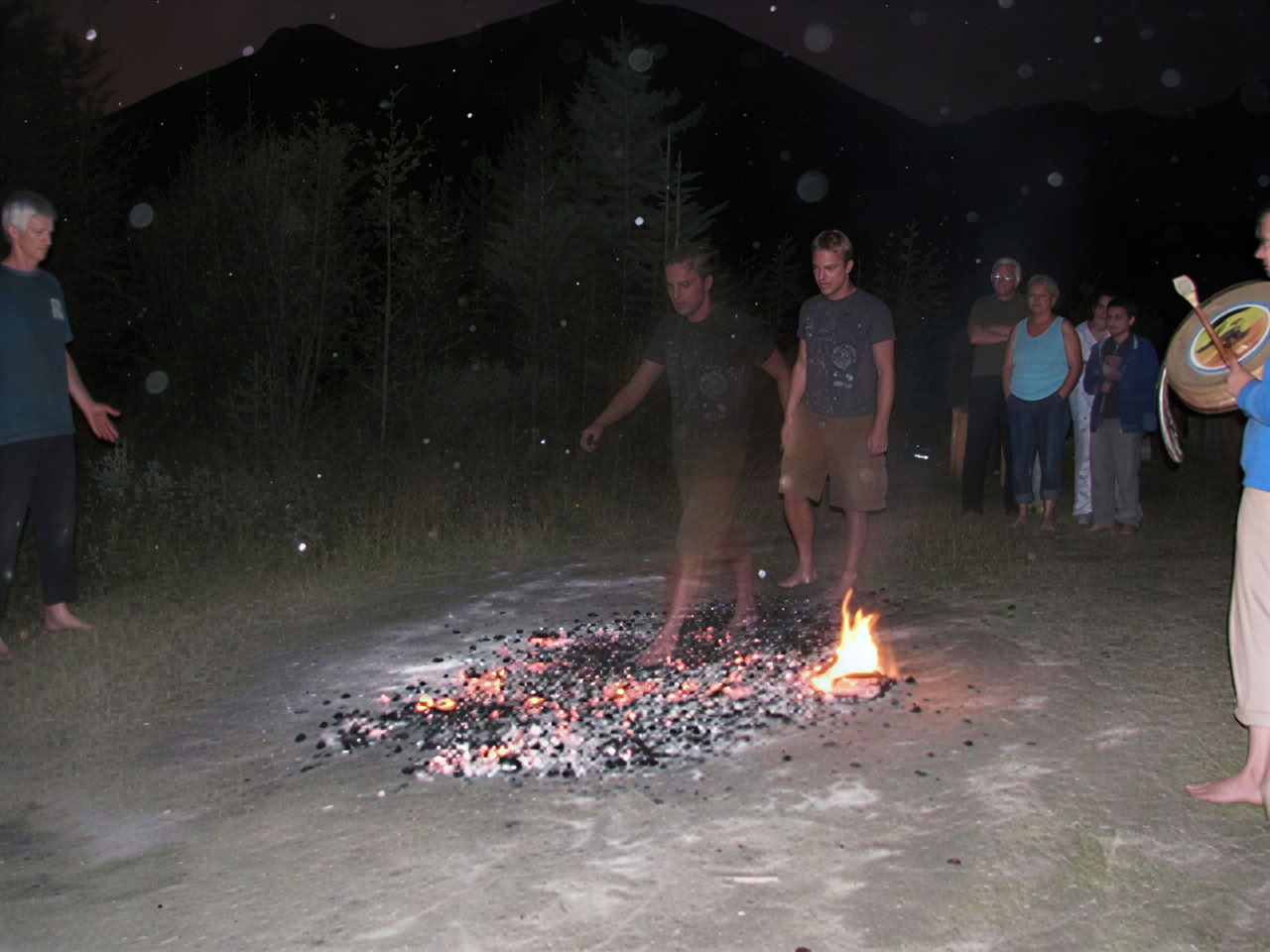 Ildvandringsceremoni