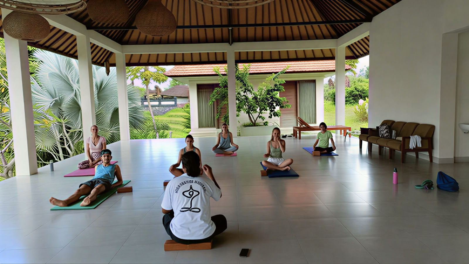 BALIGRASS - Selvhealing med det gamle og meditation