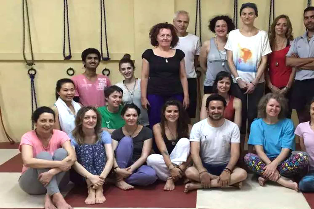 Iyengar-yogaværksted