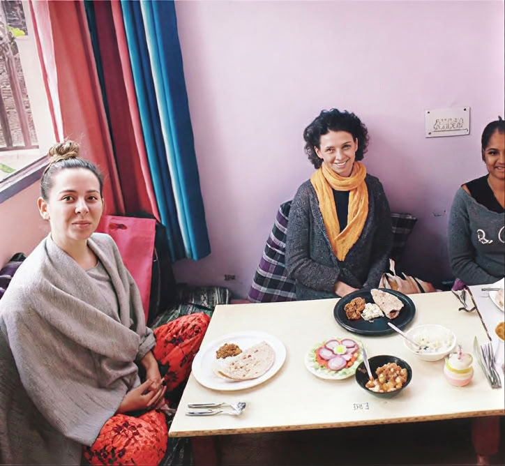 Yoga-retreatkursus af Om Yoga Rishikesh