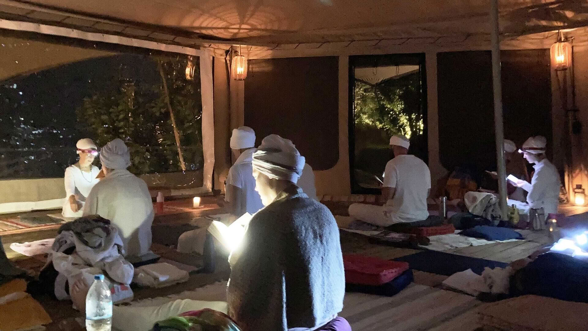 Sungalaa Kundalini Yoga-læreruddannelse: Autentiske relationer