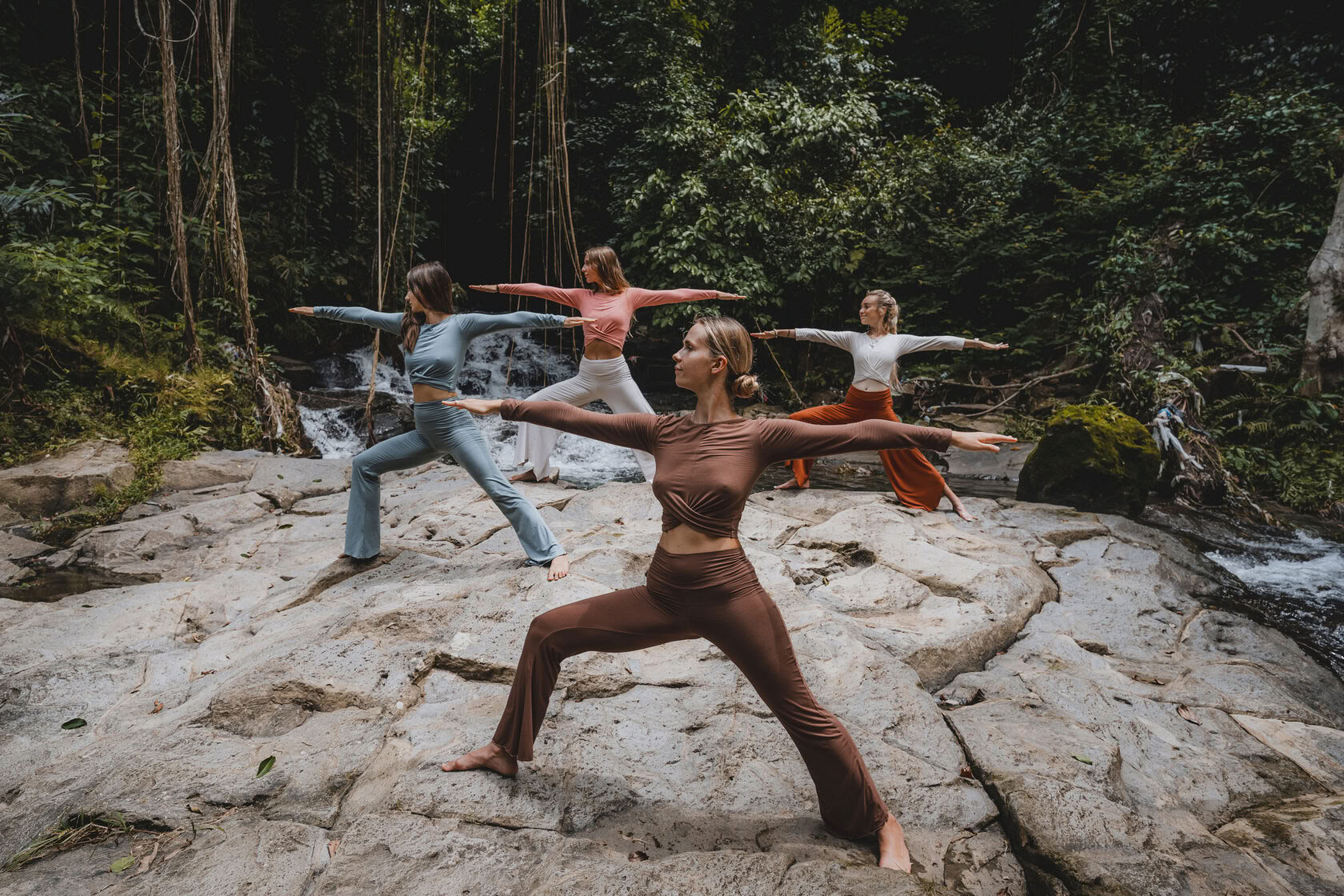 200 timers yogalæreruddannelse på Bali, Amertham