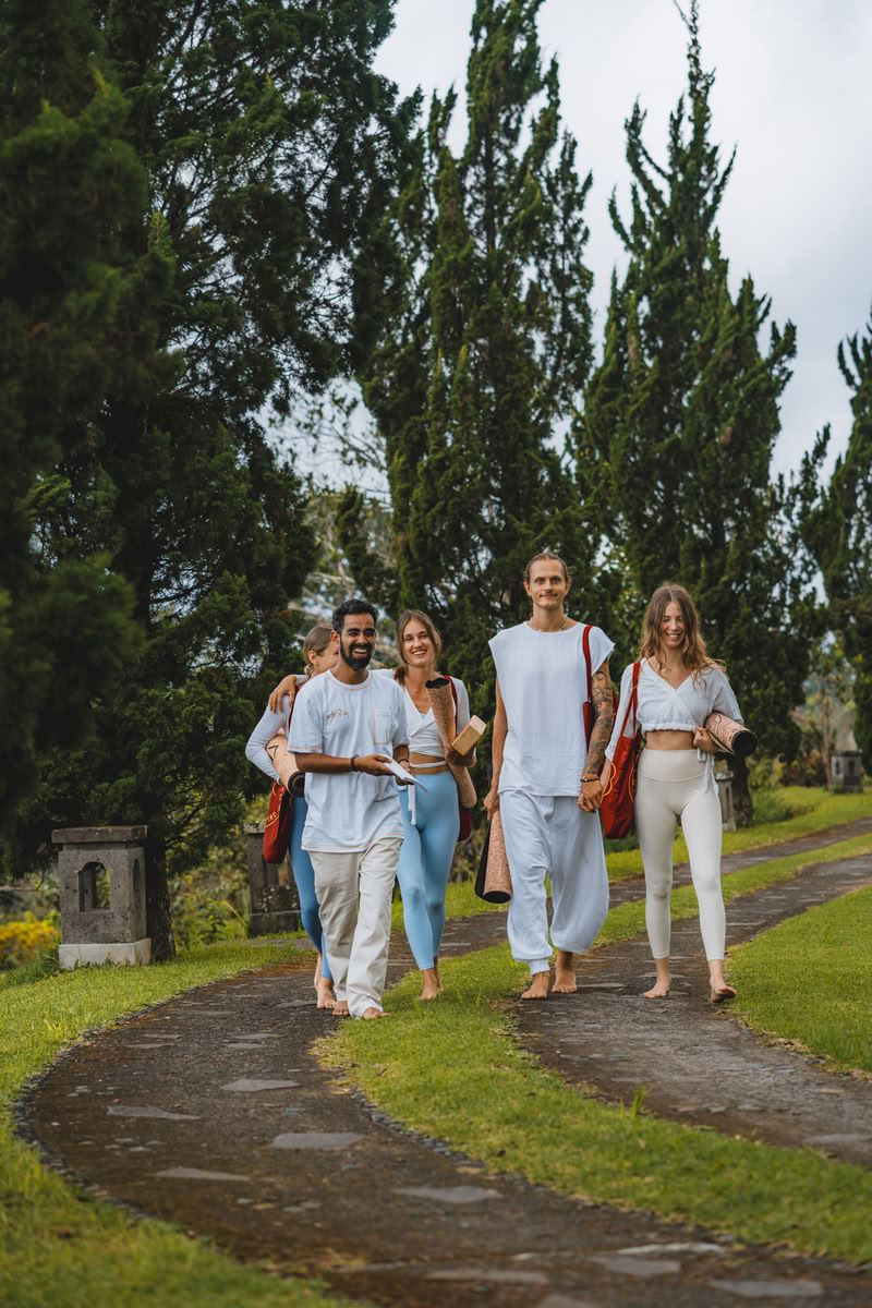 200-timers YTT i Pelaga, Bali – 26. okt. – 14. nov. 2026
