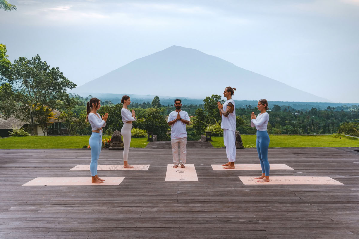 200-timers YTT i Pelaga, Bali – 26. okt. – 14. nov. 2026