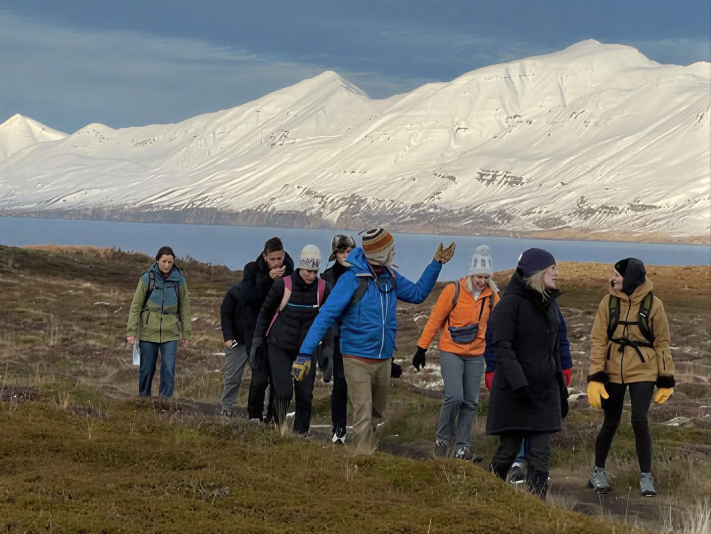 Yoga & vandretur gyldent efterårsretreat Island – Datoer 2026