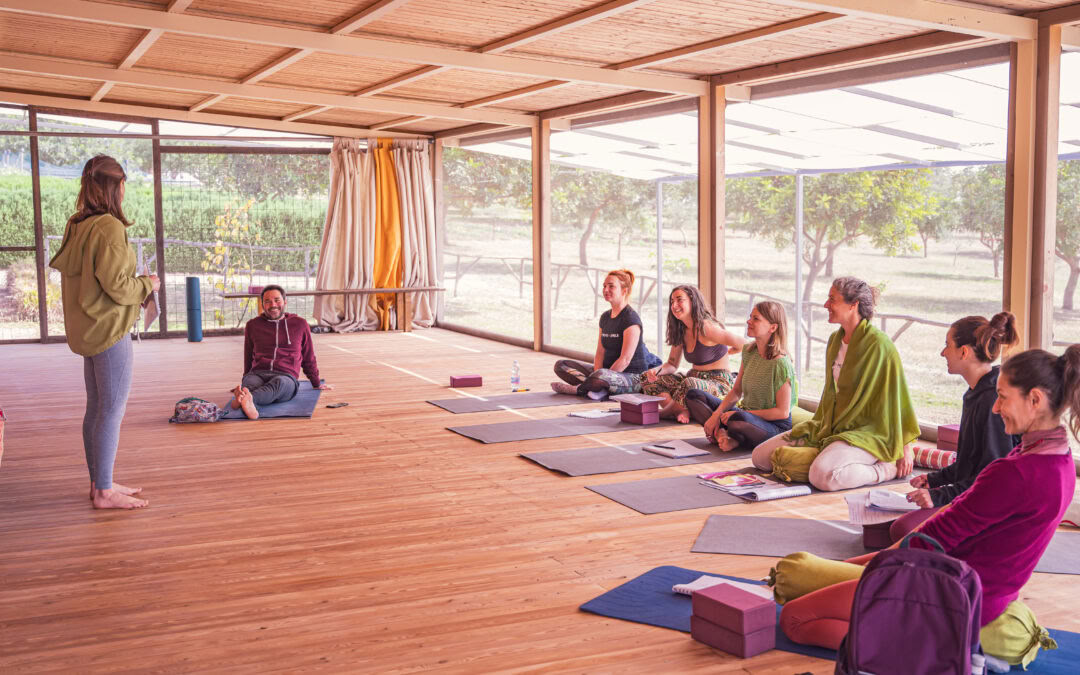 Retreat med citrusduft - yoga- og kunstrejse