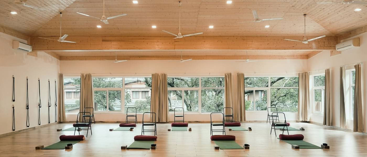 500 timers yogalæreruddannelse i Rishikesh, Indien – 28. dec. - 18. feb. 2027