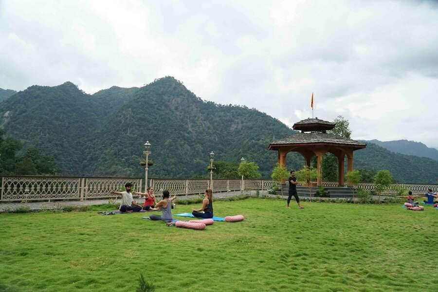 500 timers yogalæreruddannelse i Rishikesh, Indien – 28. dec. - 18. feb. 2027