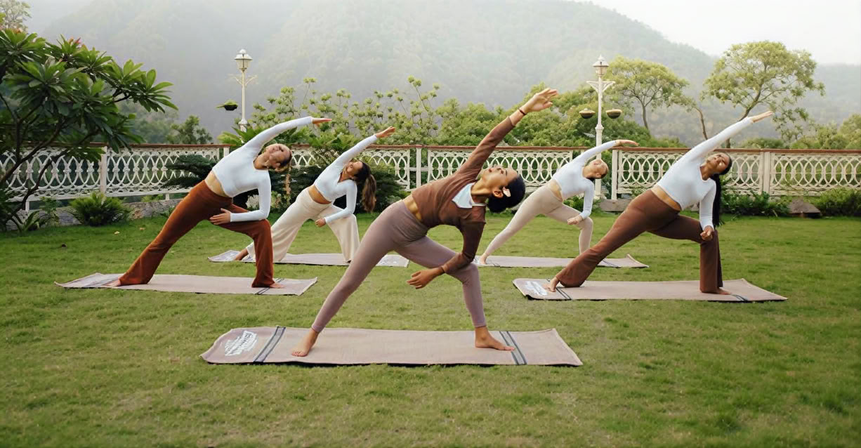 500 timers yogalæreruddannelse i Rishikesh, Indien – 28. dec. - 18. feb. 2027