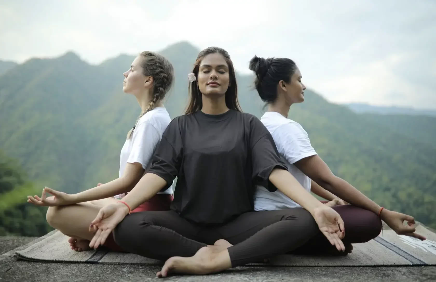 300-timers yogalæreruddannelse i Rishikesh – 20. jan. - 18. feb. 2027