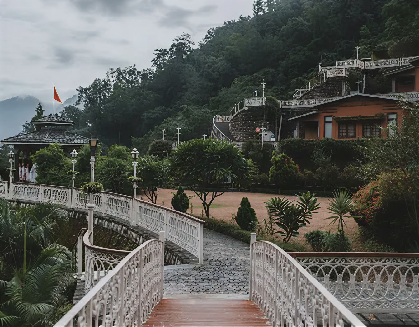 21 dages ayurvedisk vægttabs-yoga-retreat i Rishikesh
