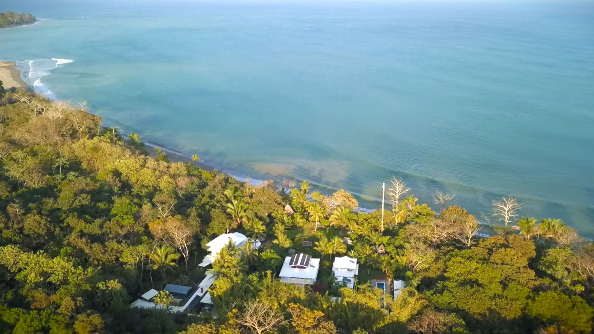 Yoga-retreat mod stressudbrændthed: Genopret forbindelsen og lad op på Blue Osa Costa Rica